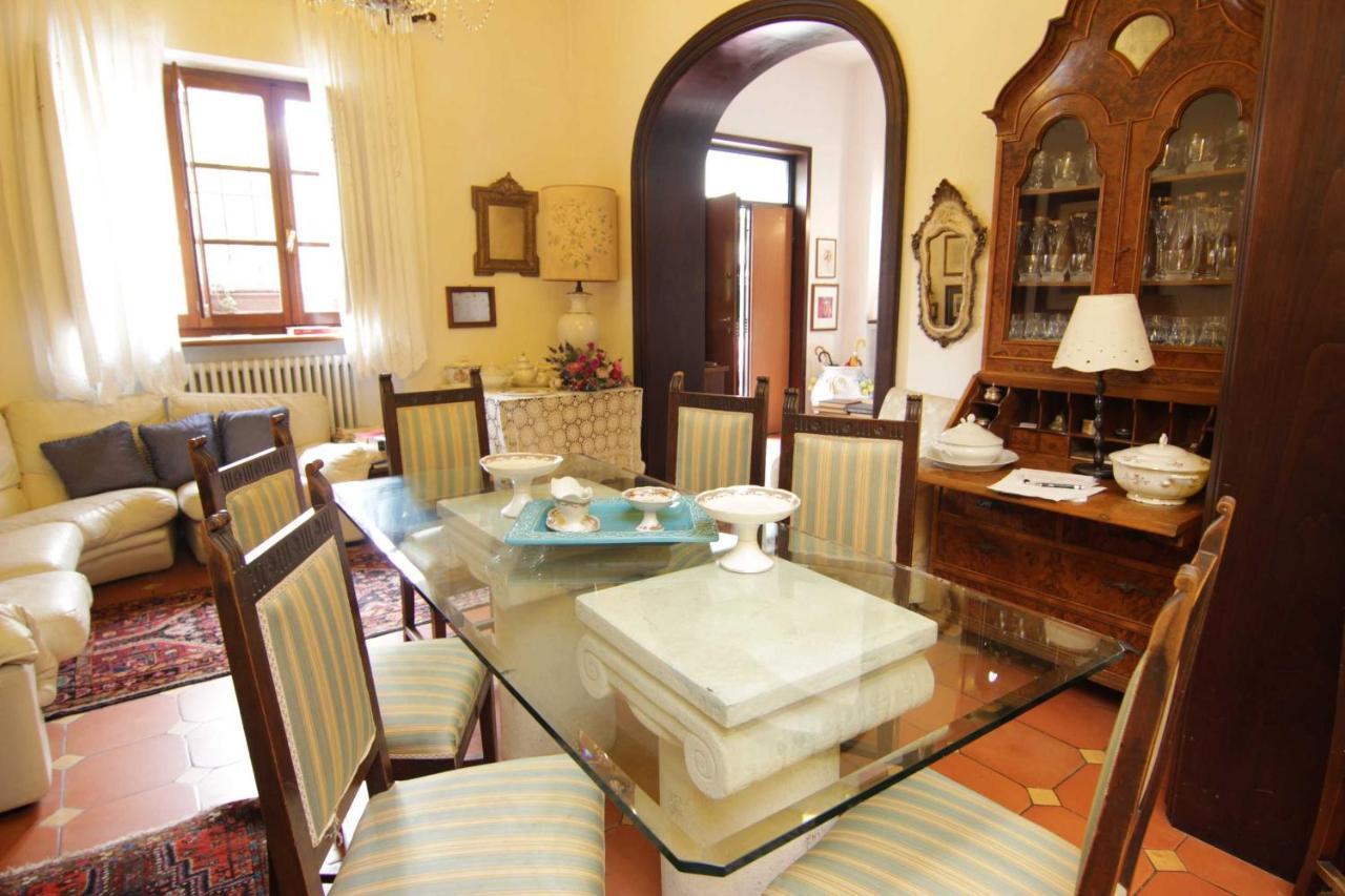 L'Arrocco Bed And Breakfast มารีนาดีคาร์รารา ภายนอก รูปภาพ