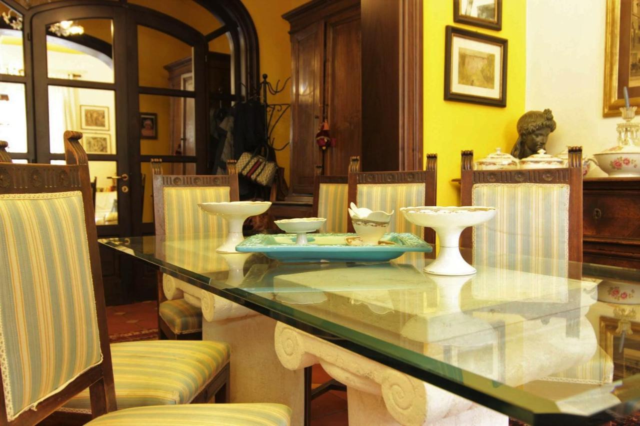 L'Arrocco Bed And Breakfast มารีนาดีคาร์รารา ภายนอก รูปภาพ