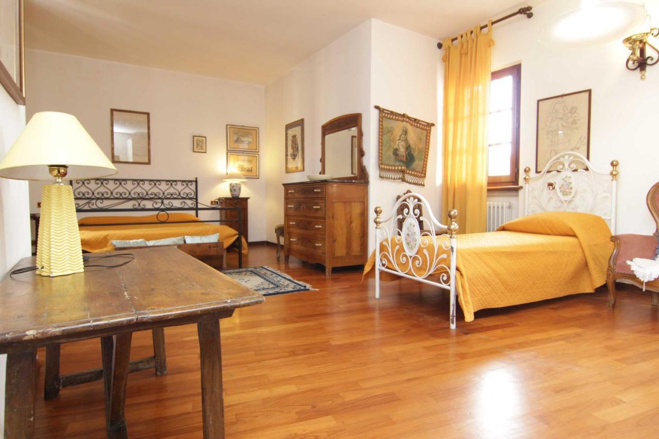 L'Arrocco Bed And Breakfast มารีนาดีคาร์รารา ภายนอก รูปภาพ