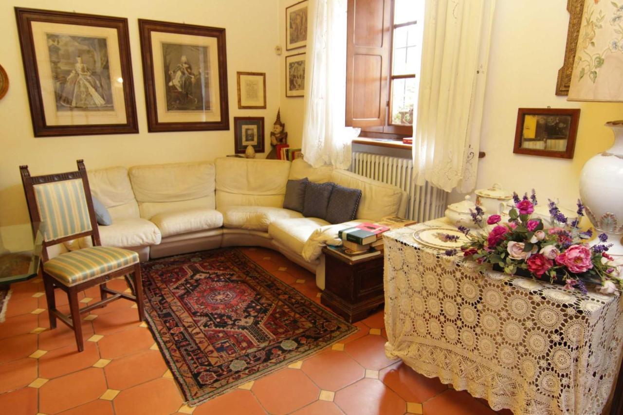 L'Arrocco Bed And Breakfast มารีนาดีคาร์รารา ภายนอก รูปภาพ